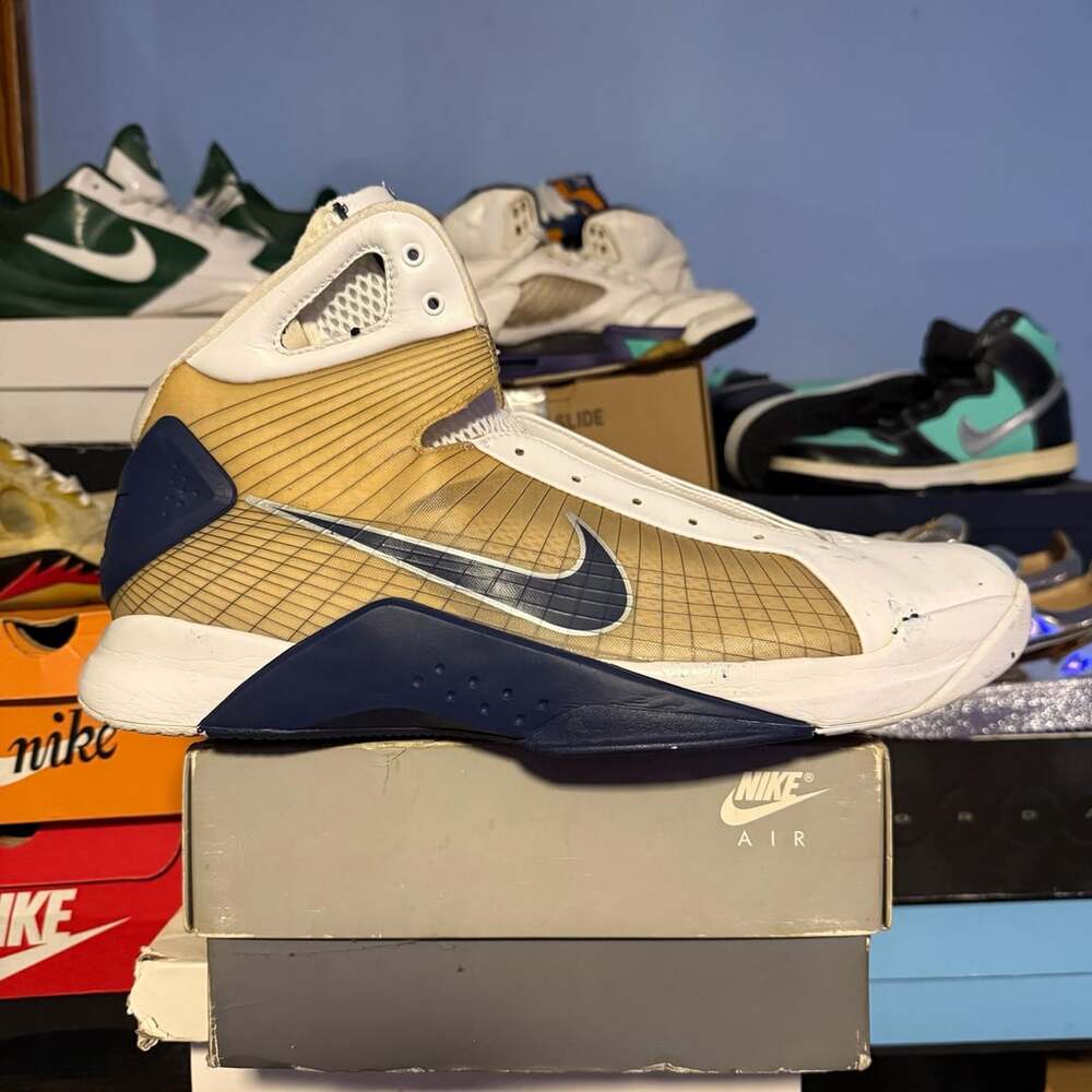 Nike Hyperdunk Size 16.5 White Metallic Gold Navy Blue Basketball Shoes